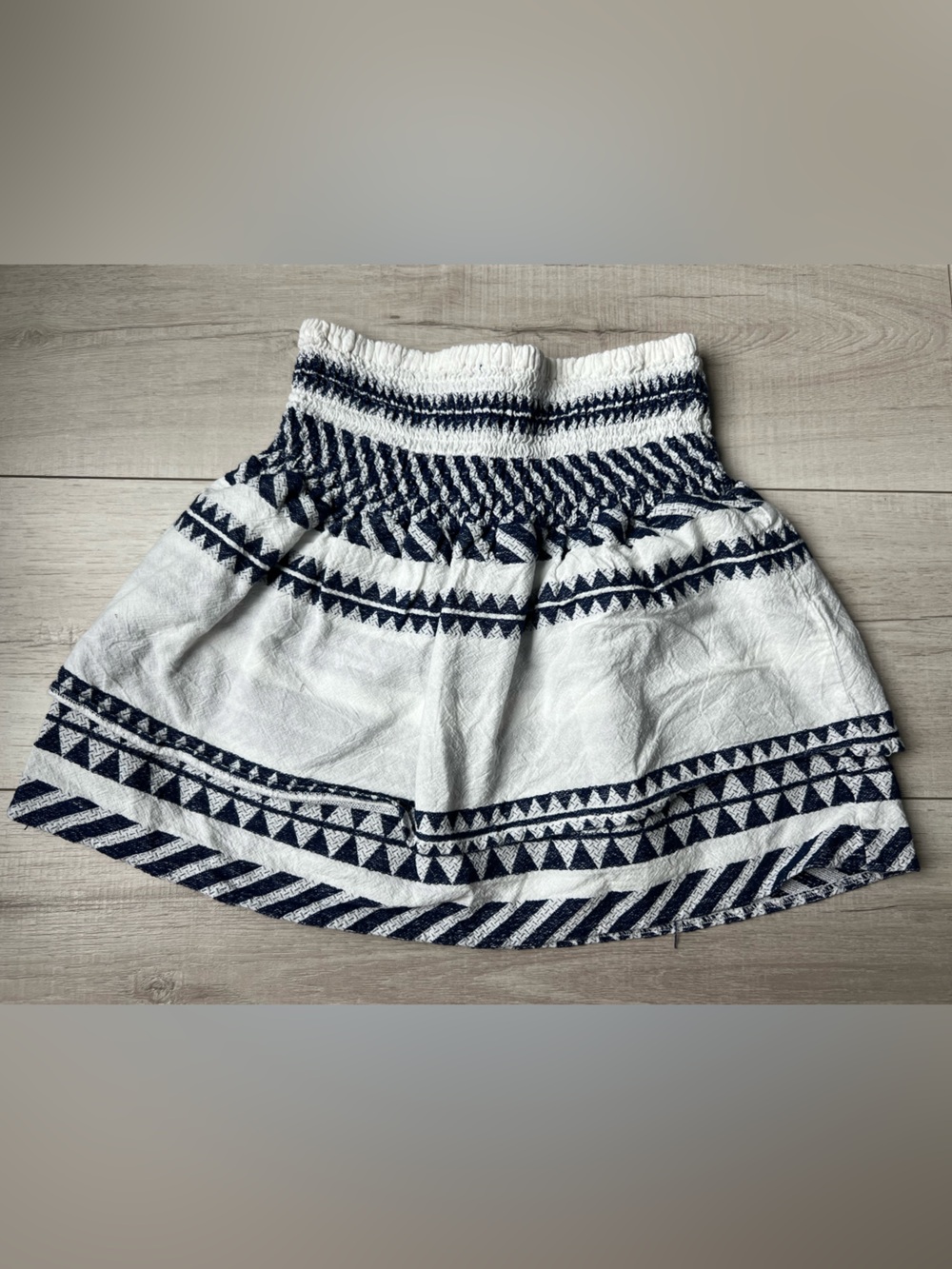 Blue Rain Skirt. White & Navy elastic ruching top section. Lined🤍